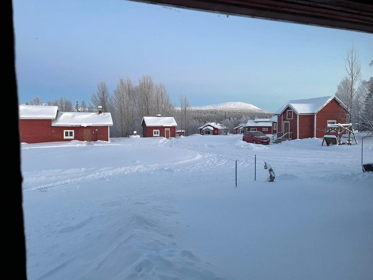 Hotel Taloyllaes, Huonemajoitus Äkäslompolo Exterior foto